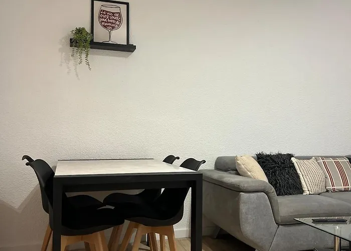 Cozy Centre - Plaza Nemausus Νιμ